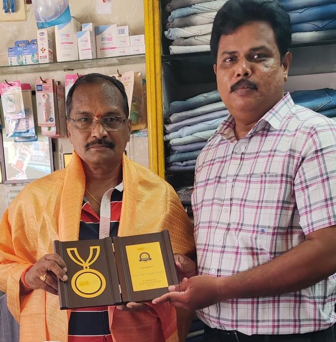 Care Health Insurance  Lakhapati Award